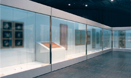 TS-880ミュージアムケースの画像