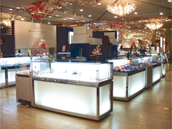 TS-0943ルミナケースの画像